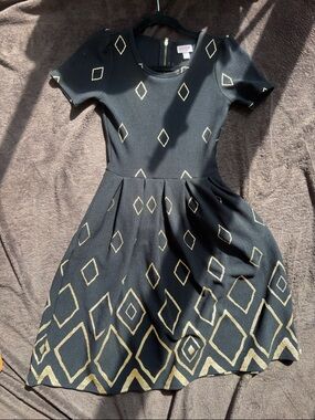 LuLaRoe Black Midi Dress with Gold Diamond Print